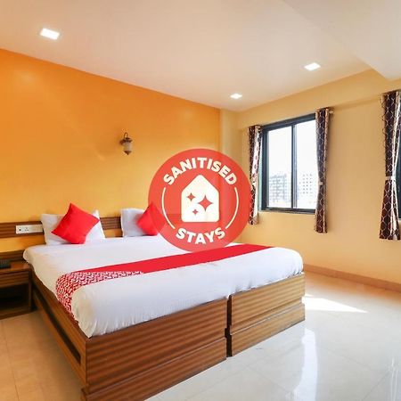 Oyo 10679 Hotel Nanashree Executive Vagholi Exteriér fotografie